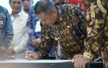 Pemko Payakumbuh Hadiri Rakor Pencegahan Korupsi Bersama KPK 6 Wakil Wali Kota Payakumbuh, Elzadaswarman tandatangani komitmen dalam membangun tata kelola birokrasi yang bersih, transparan, dan akuntabel