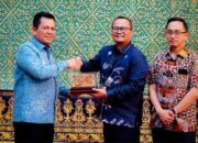Pertamina Patra Niaga Regional Sumbagut dan Gubernur Kepri Bersinergi Dukung Kelancaran Distribusi Energi 10 Gubernur Kepri Ansar Ahmad jalin silaturahmi dengan jajaran Pertamina Patra Niaga Regional Sumbagut