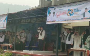Pimpin Upacara Hari Santri 2026, Begini Pesan Wawako Sawahlunto 3 Wakil Wali Kota Sawahlunto, Jeffry Hibatullah memimpin upacara peringatan Hari Santri Nasional 2026 di Lapangan Bola Kaki Ombilin