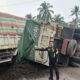 Rem Blong, Truk Hantam Teras Rumah Warga dan Terbalik