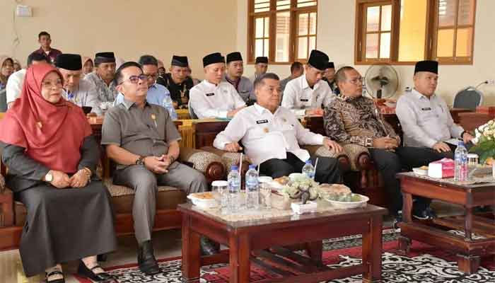 Dari Kelas Darurat, Pemkab Agam Kebut Pemulihan 67 Sekolah Terdampak Bencana 3 Bupati Agam, Benni Warlis hadiri open house revitalisasi satuan pendidikan tahun 2026 di SMPN 2 Tanjung Raya