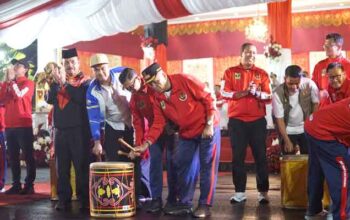 Pembukaan Porprov Sumbar XVI di Kota Padang
